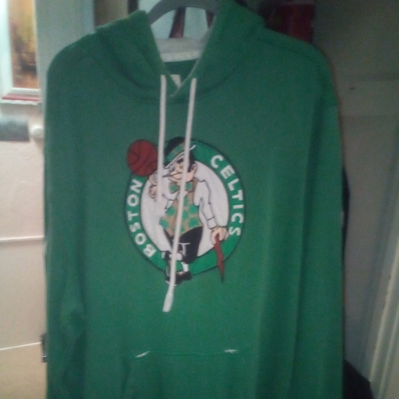 Adidas Boston Celtics sweatshirt - Picture 1 of 5